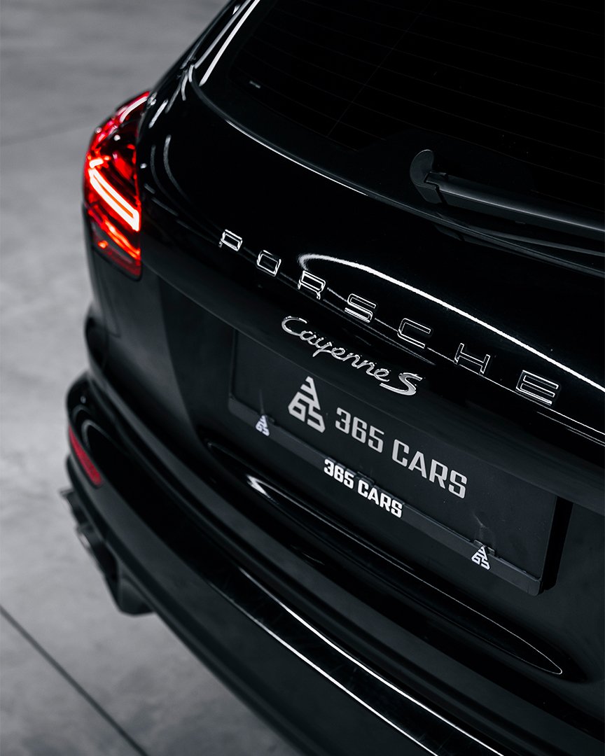 PORSCHE CAYENNE S DIESEL 4.2L